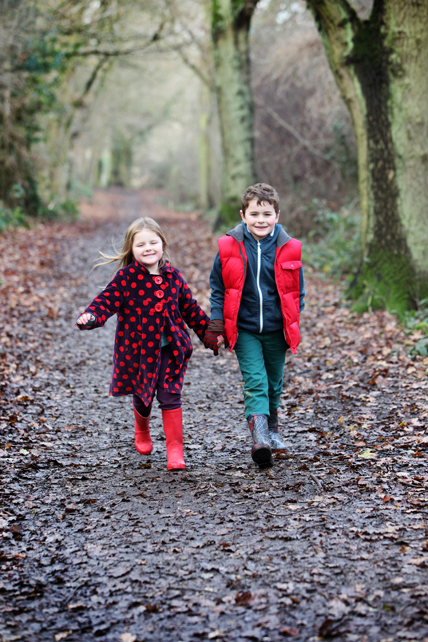 family lifestyle outdoor portrait photography colchester essex family lifestyle outdoor portrait photography colchester essex