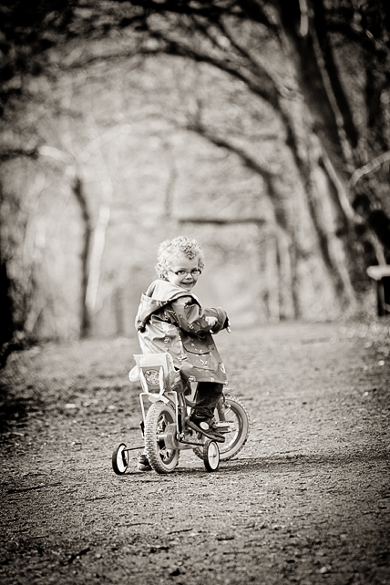outdoors, lifestyle, children, family, portrait, photo shoot
