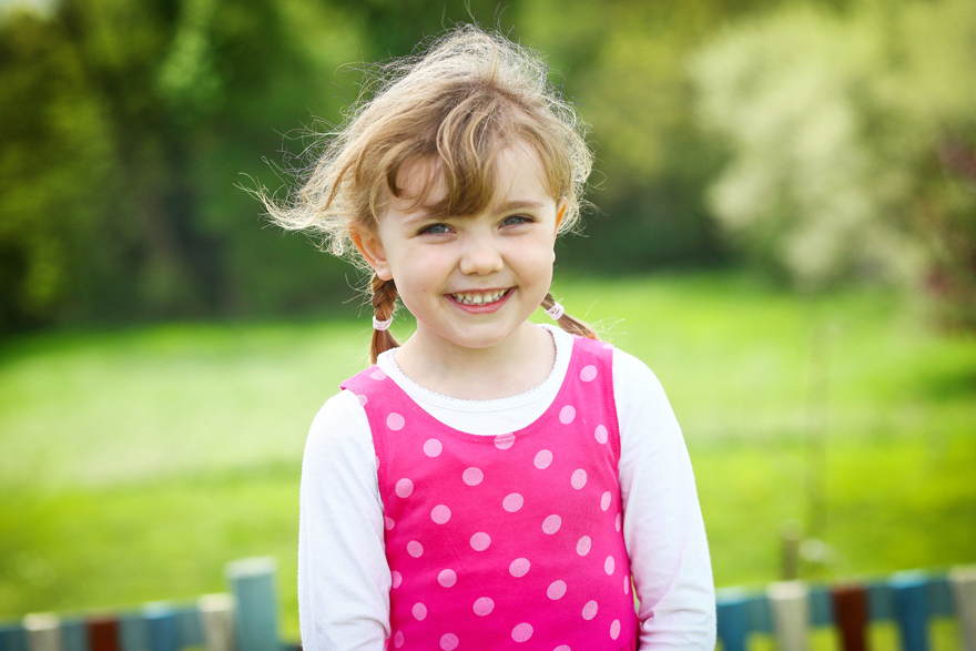 Outdoor nursery photography in Essex, Suffolk and Kent