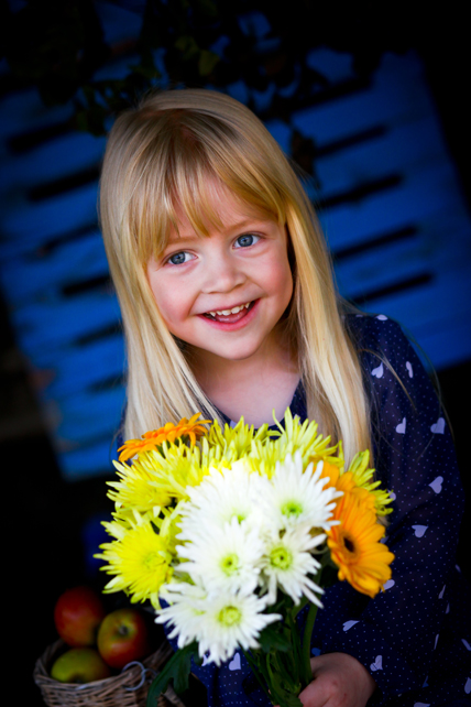 Outdoor nursery photography in Essex, Suffolk and Kent